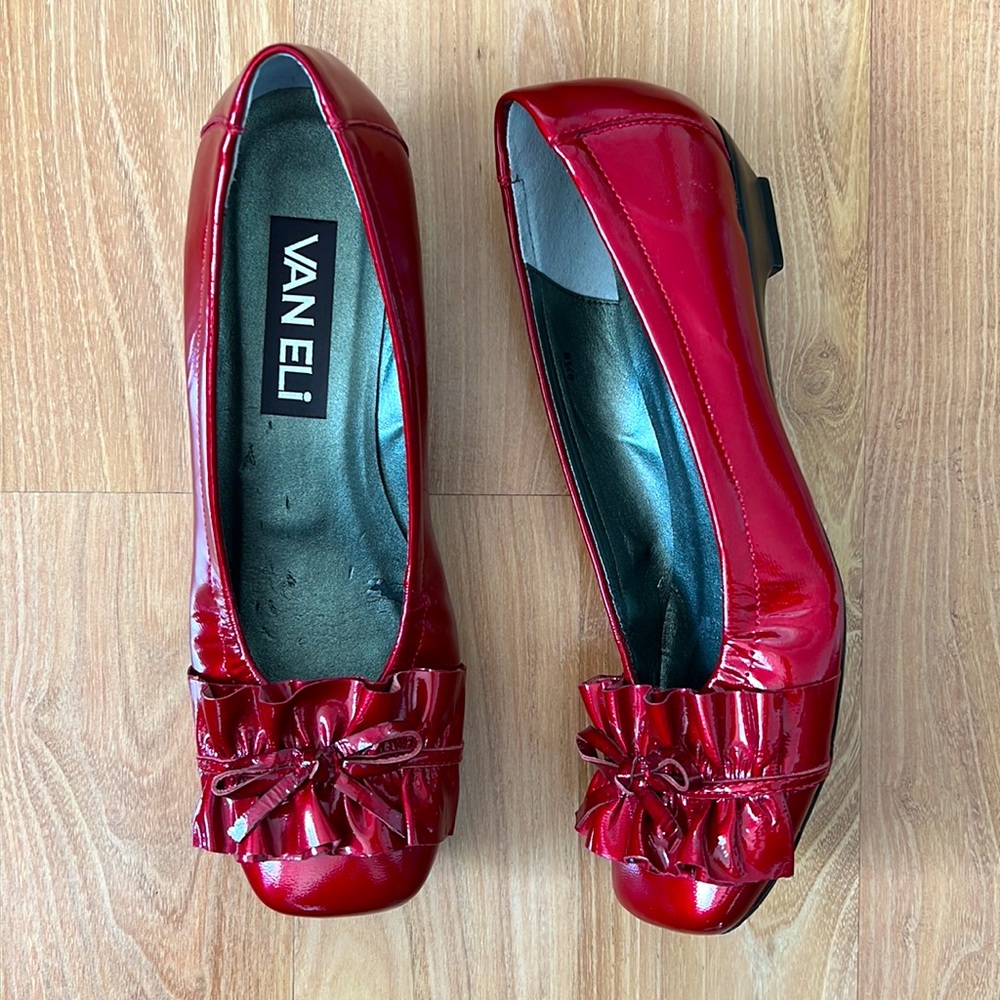 Vintage VAN ELI Red Shinny Shoes